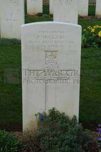 ALBUERA CEMETERY, BAILLEUL-SIRE-BERTHOULT - McGEARY, P